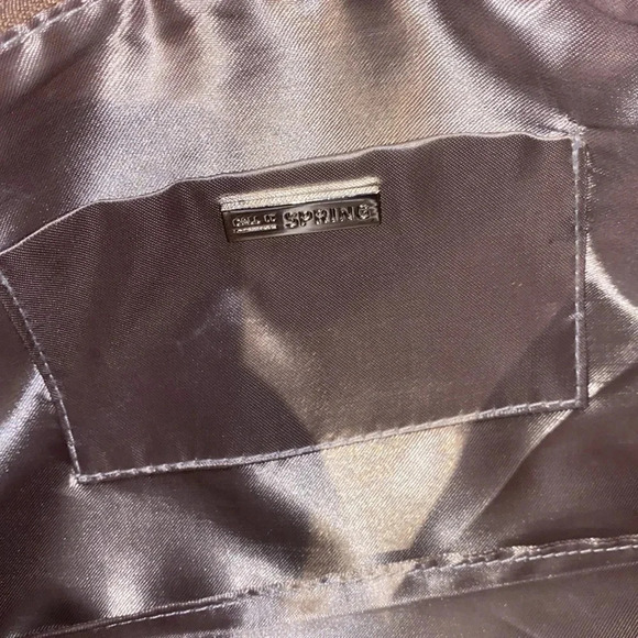 Call it spring champagne mettalic oversized clutch silver tone  shoulder bag - Picture 4 of 12